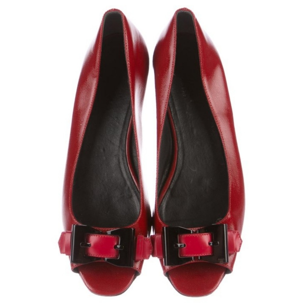Gucci Peep Toe Flats